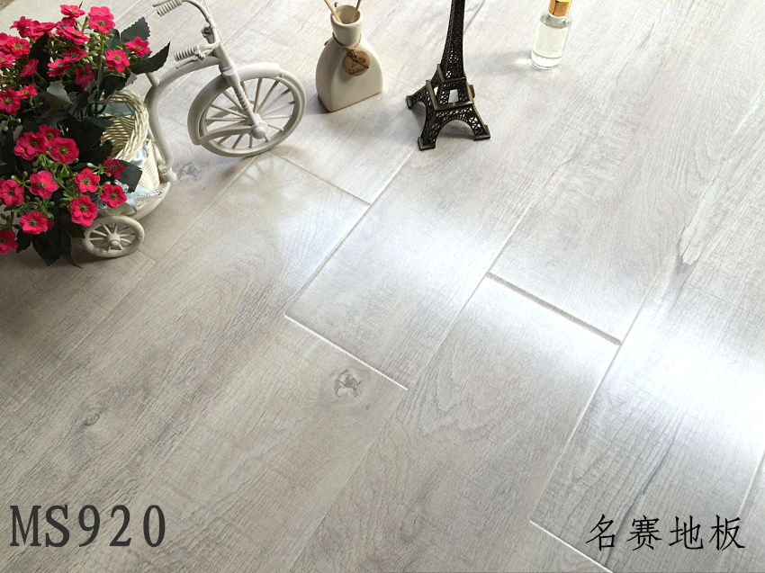 名賽地板M920